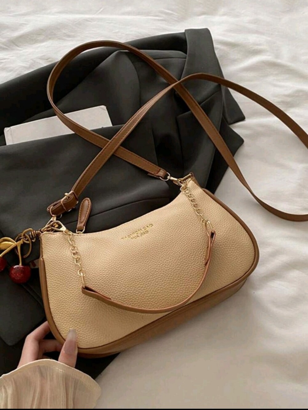 BRAND NEW ** Classic Beige Shoulder Bag with Brown Trim